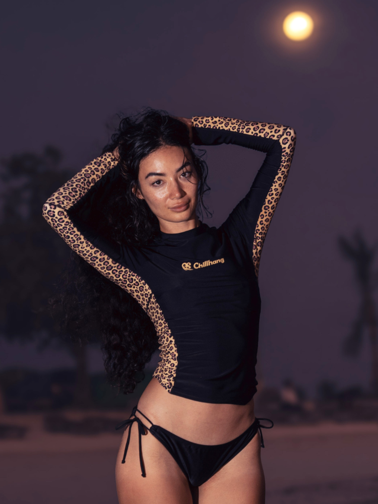 UPF50+ Leopard Long Sleeve Rash Guard - Women's | ChillHang