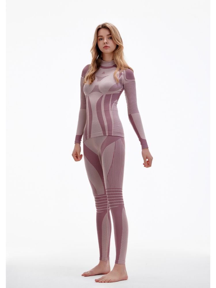 Seamless Body-Hugging Base Layer – Women's | NANDN