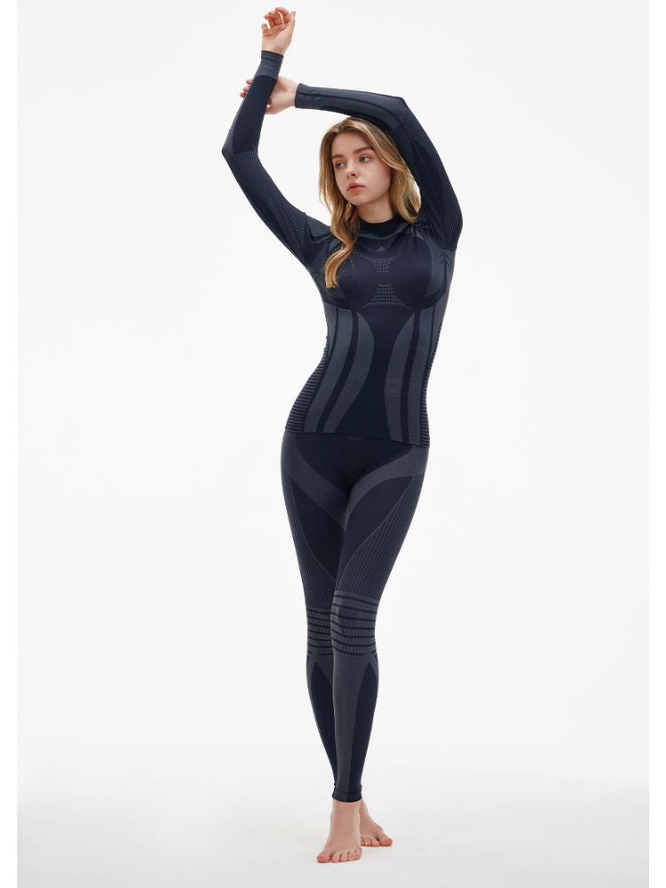 NANDN Seamless Body-Hugging Base Layer - Women's