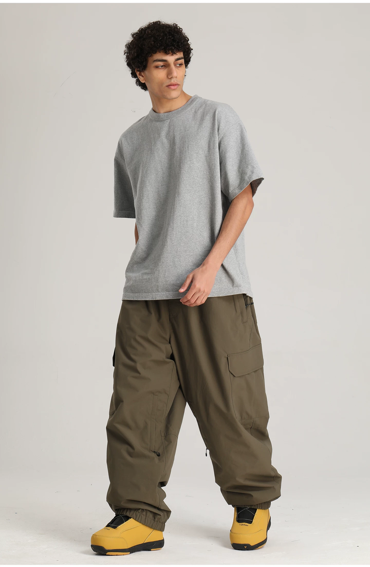 Sleek Sport Utility Hidden Cargo Pockets Baggy Snow Pants – Unisex | Gsou Snow