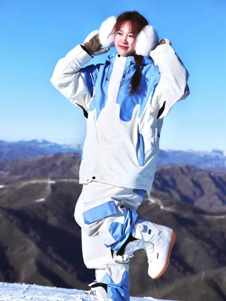 Molocoster Aurora Insulated Snow Suit – Women’s