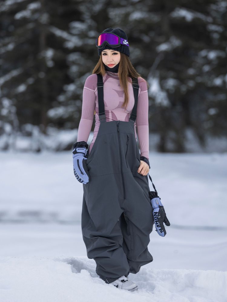 Seamless Body-Hugging Base Layer – Women's | NANDN