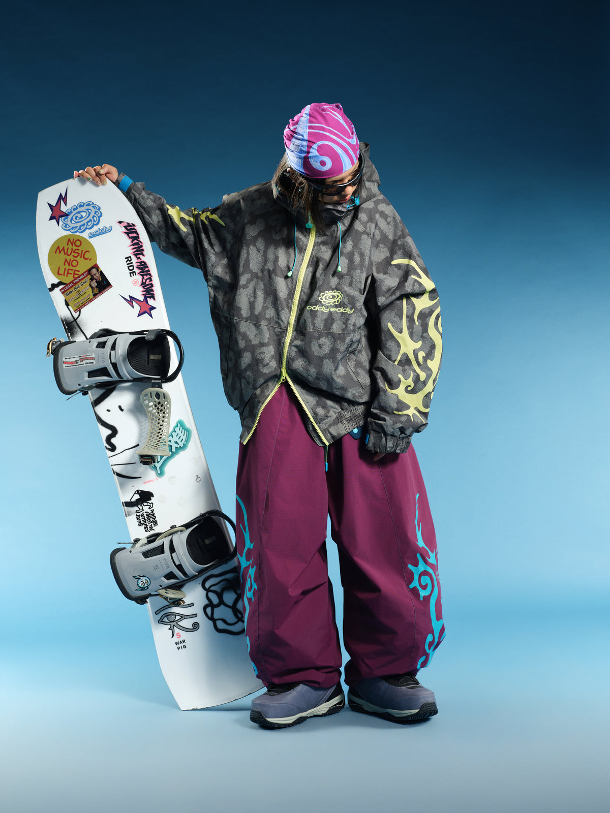 20K Thorn Graphic Baggy Snow Pants – Unisex | OddyEddy