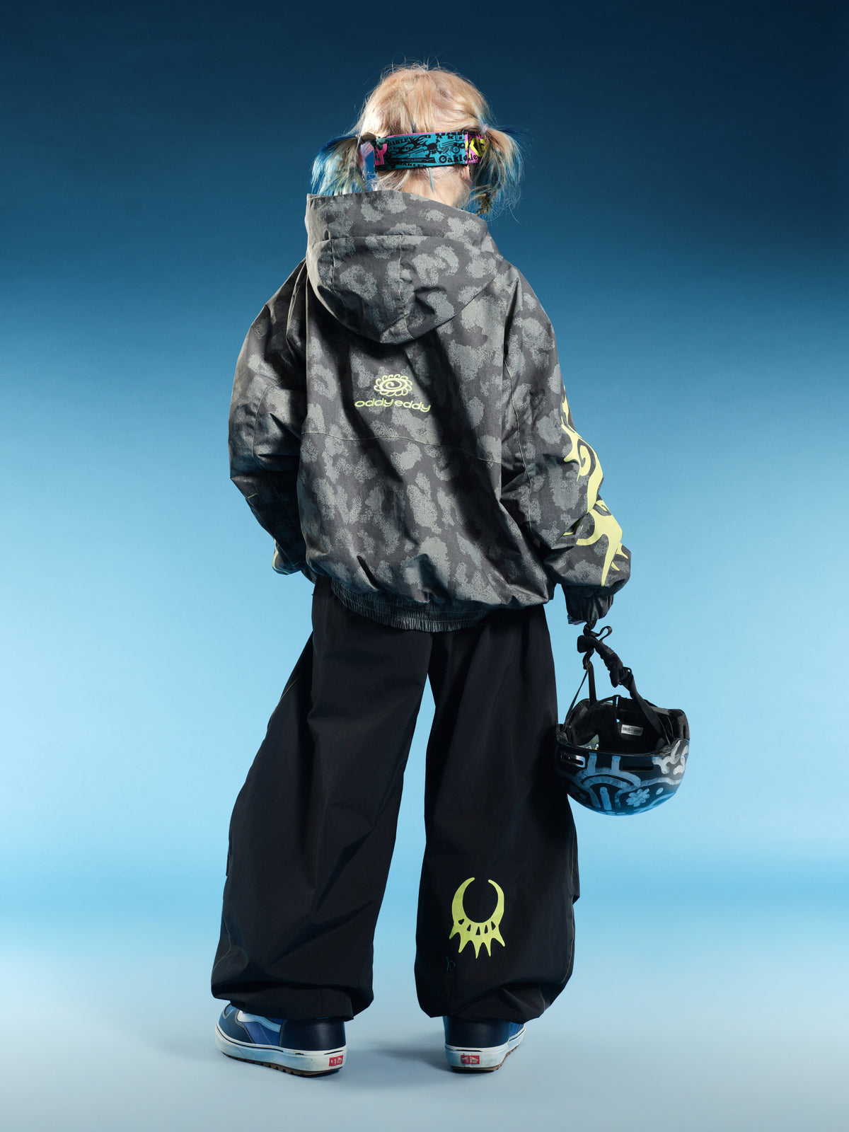 Thorn Graphic 20K Baggy Ski Jacket – Unisex | OddyEddy