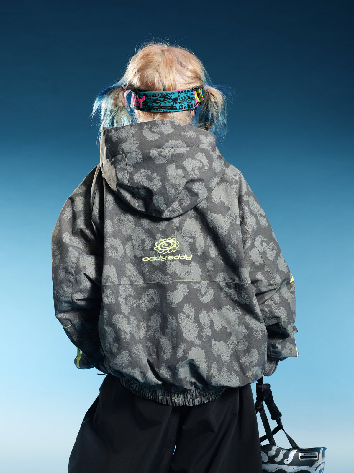 Thorn Graphic 20K Baggy Ski Jacket – Unisex | OddyEddy