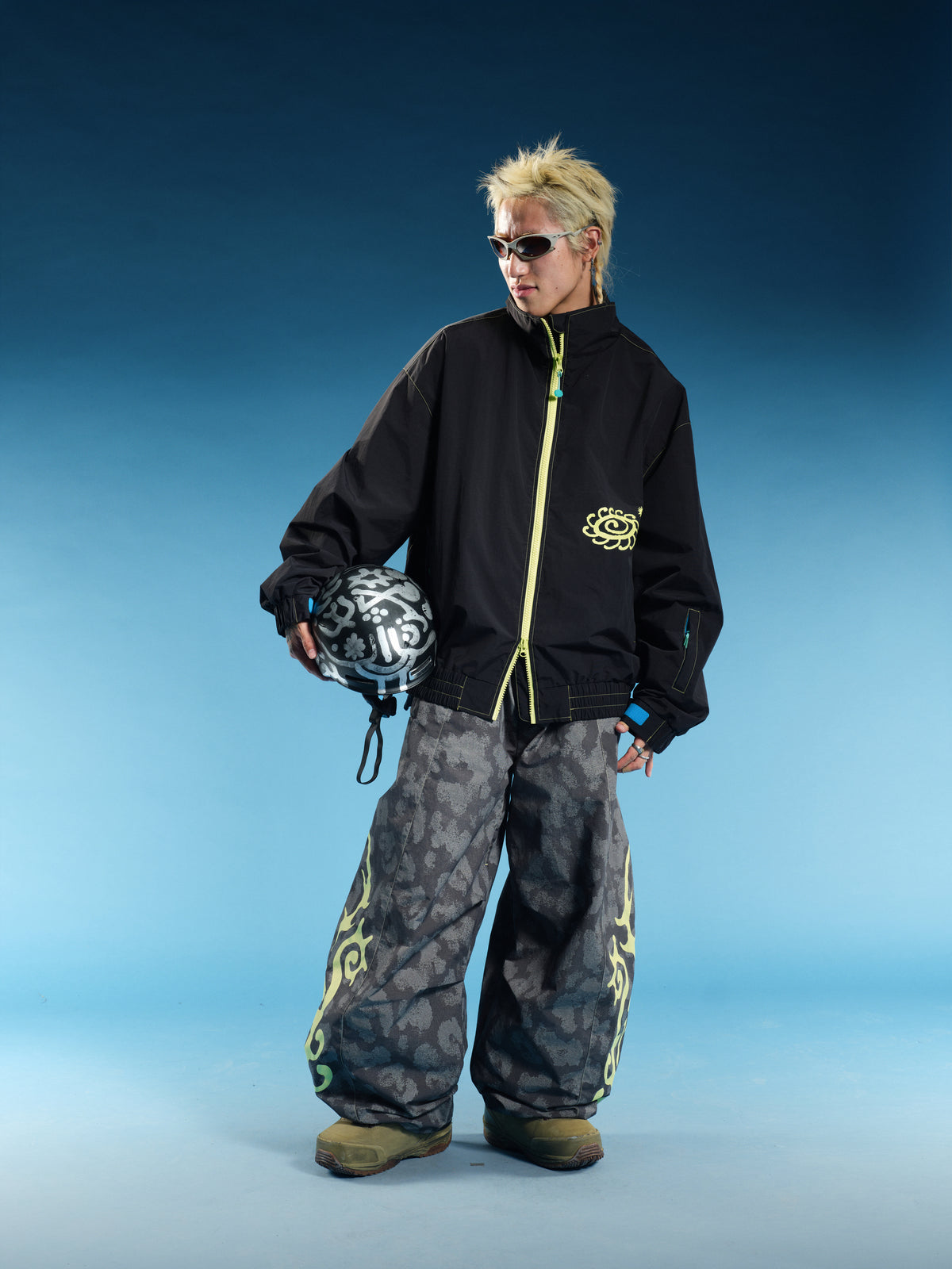 20K Thorn Graphic Baggy Snow Pants – Unisex | OddyEddy