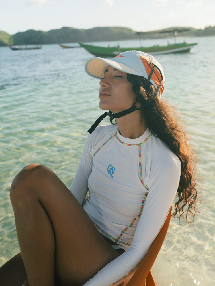 Quick-Dry Adjustable Colorblock Surf Cap with Chin Strap – Unisex | ChillHang