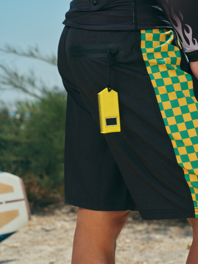Quick-Dry Fabric & Water-Resistant Design Checkerboard Pattern Running Shorts – Men's | ChillHang