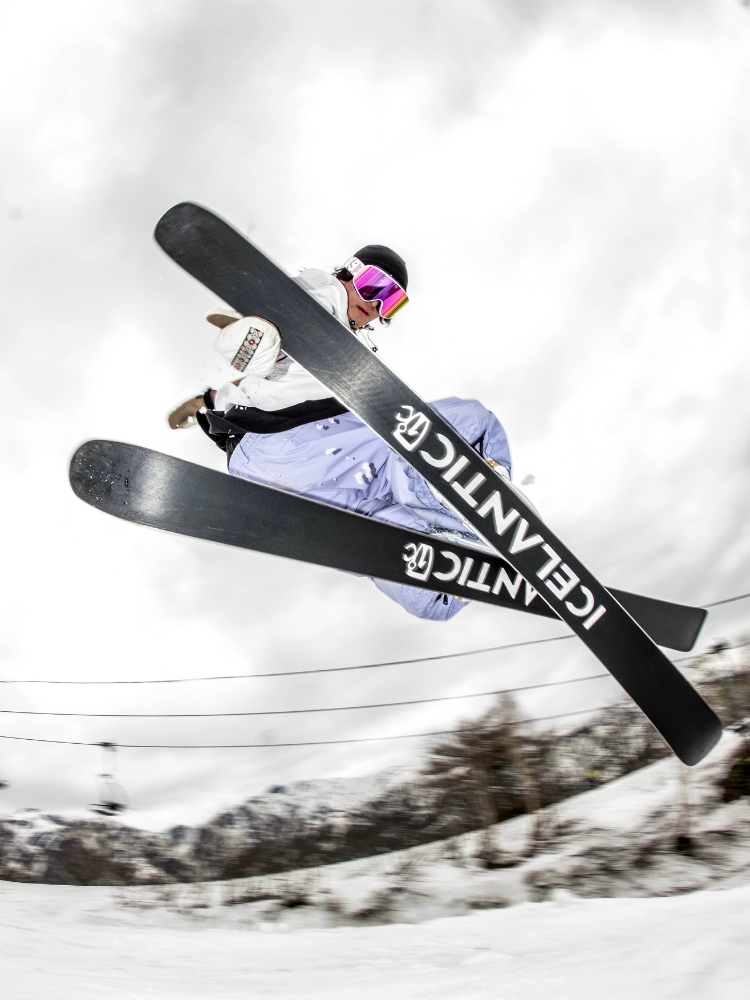 3L Monochrome Baggy Cargo Pants - Men's | Searipe