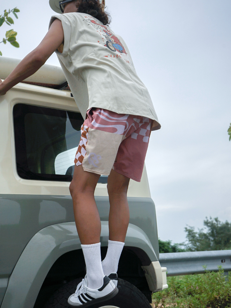 Water-Resistant Colorblock Board Shorts – Men’s | ChillHang