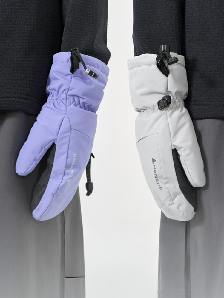 NANDN Radiant Winter Snow Mittens