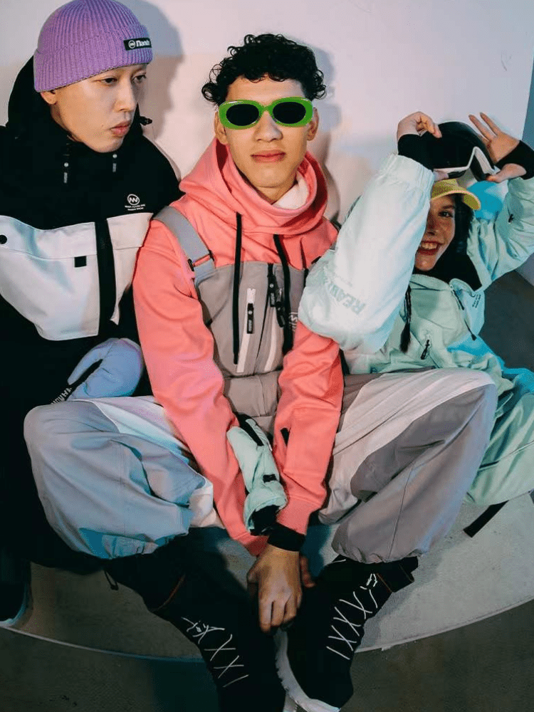 X-Doll Baggy Bib Pants – Women's | NANDN