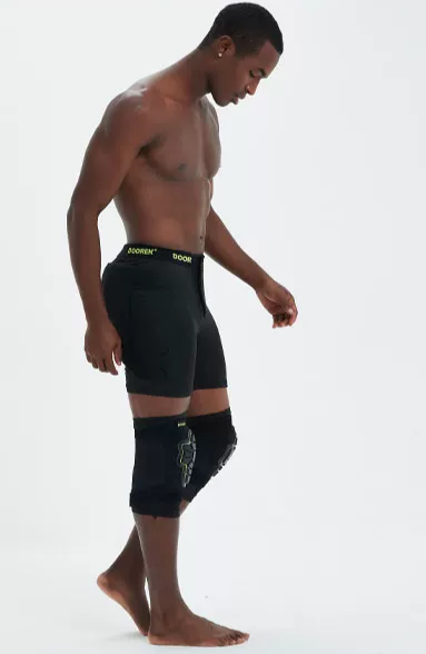 RPT 3-Layer Impact Protection Shorts & Knee Pads Set – Unisex | Doorek