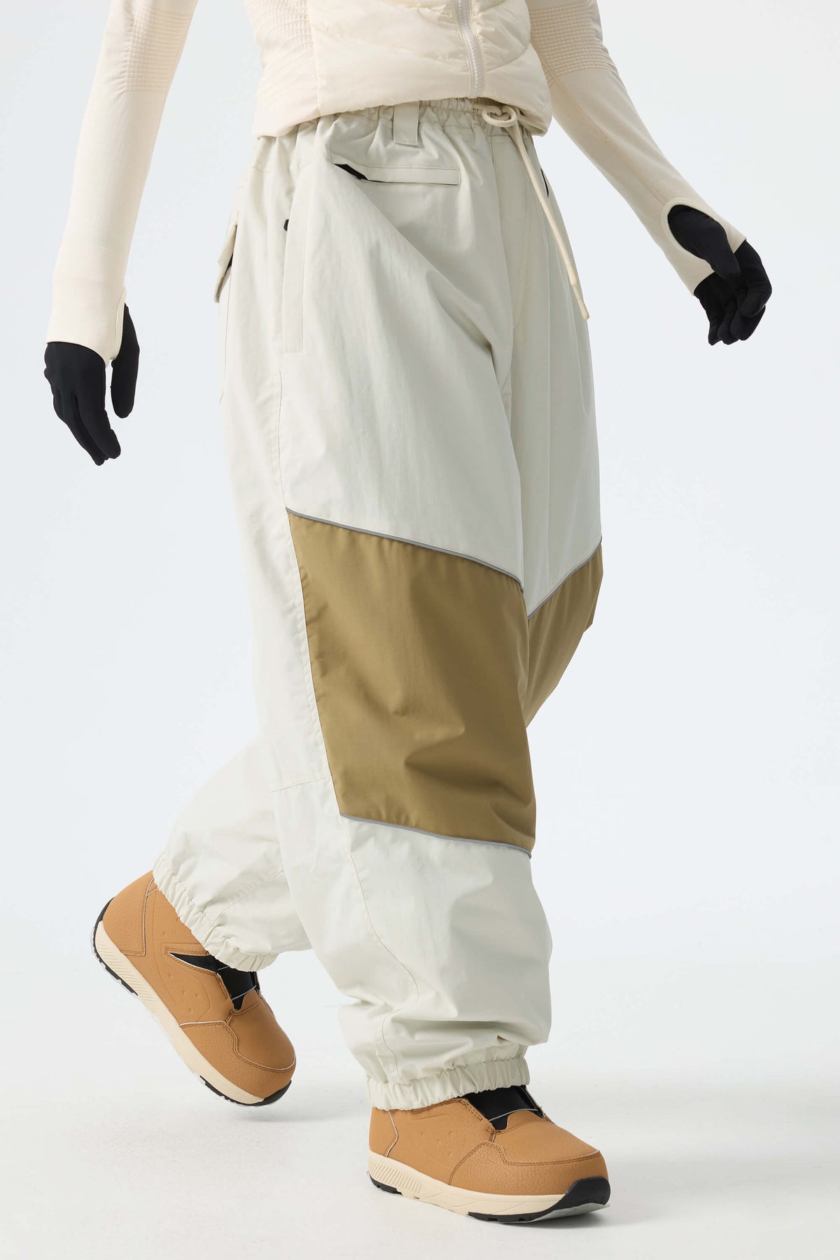 Color-Block Reflective Baggy Snow Pants – Unisex | Gsou Snow