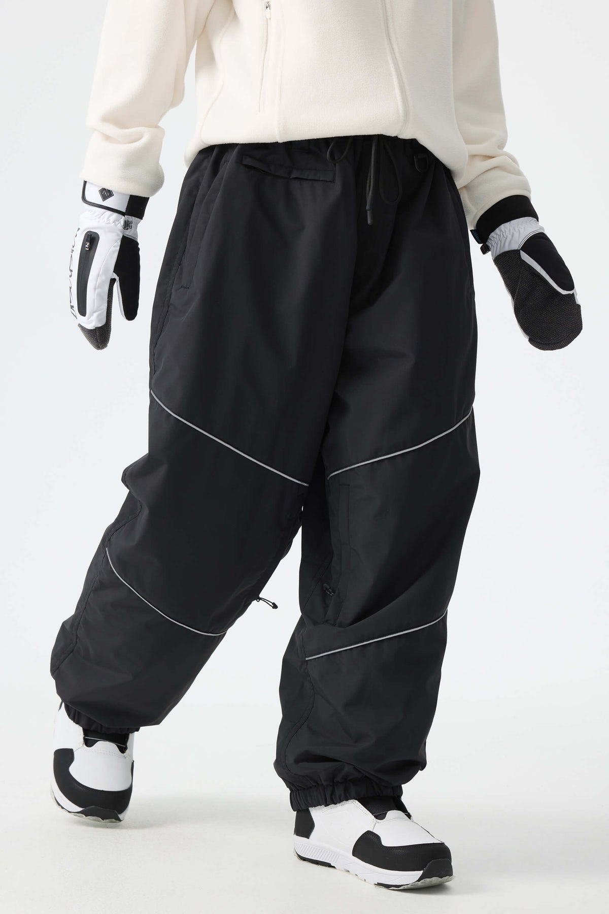 Color-Block Reflective Baggy Snow Pants – Unisex | Gsou Snow