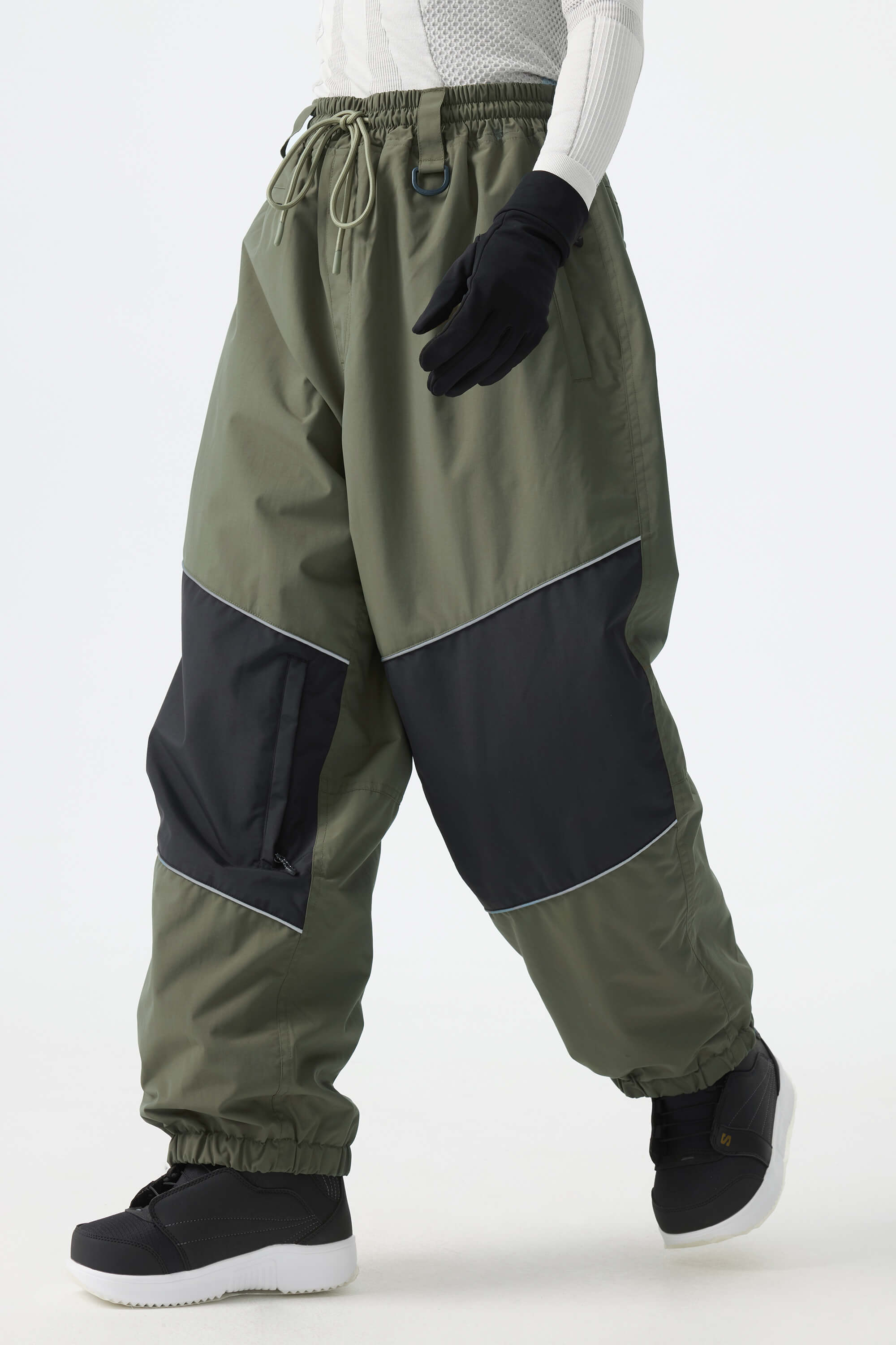 Color-Block Reflective Baggy Snow Pants – Unisex | Gsou Snow