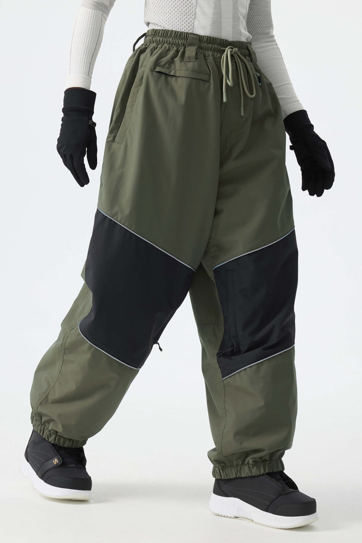 Color-Block Reflective Baggy Snow Pants – Unisex | Gsou Snow