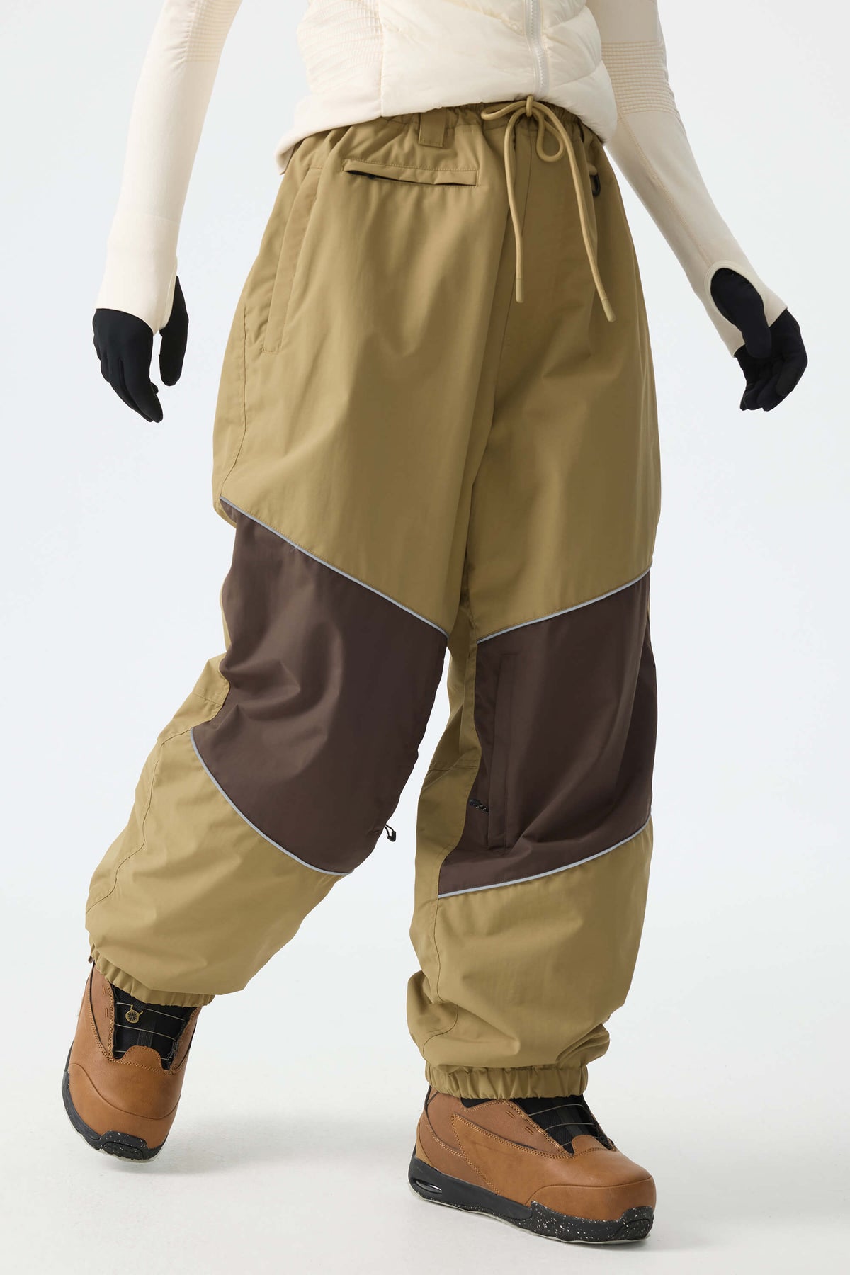 Color-Block Reflective Baggy Snow Pants – Unisex | Gsou Snow