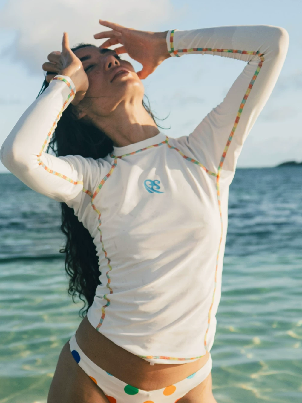 UPF 50+ Quick-Dry Contrast Stitch Long Sleeve Rash Guard – Women's | ChillHang