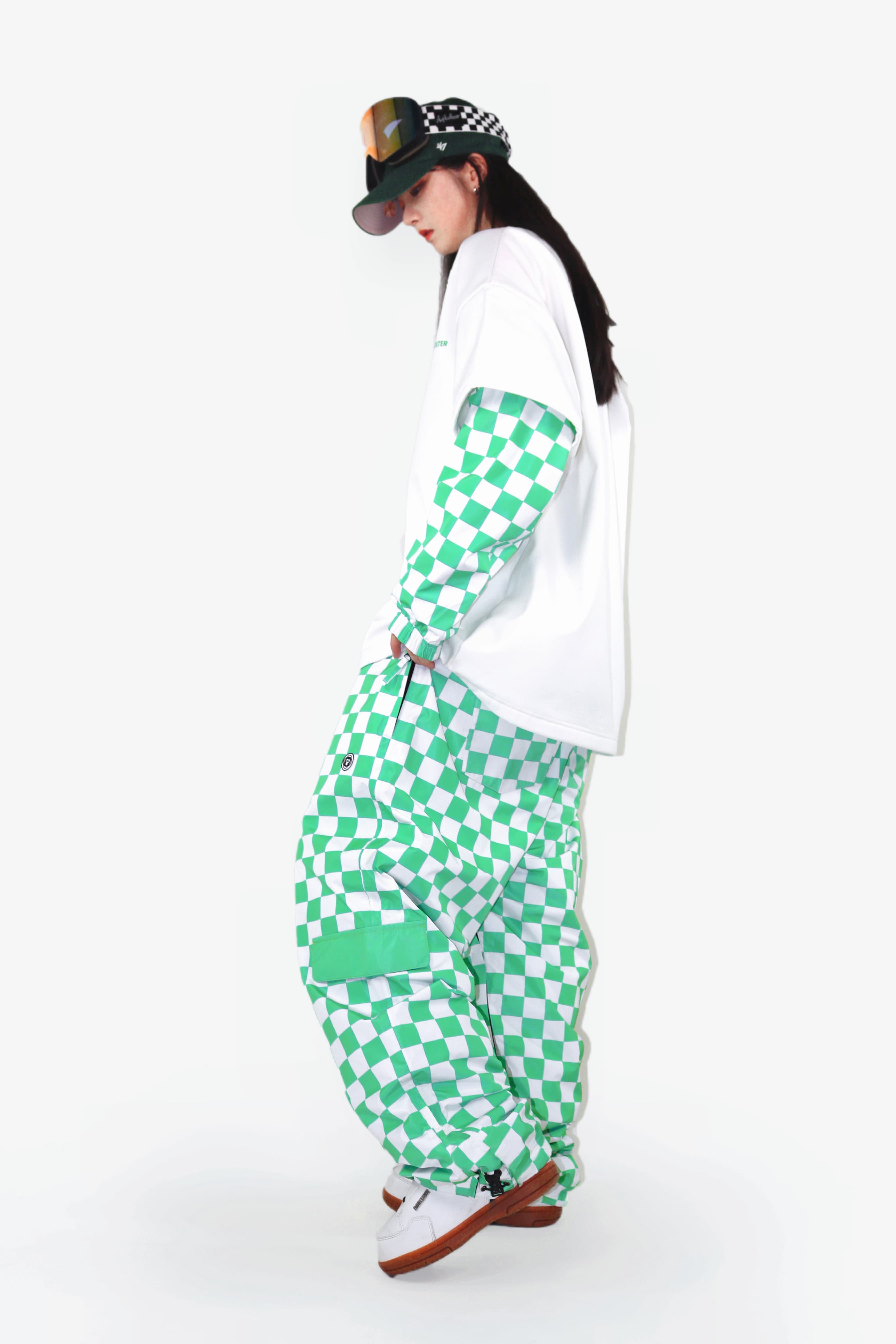 Molocoster Chess Pattern Insulated Snow Suit – Women’s