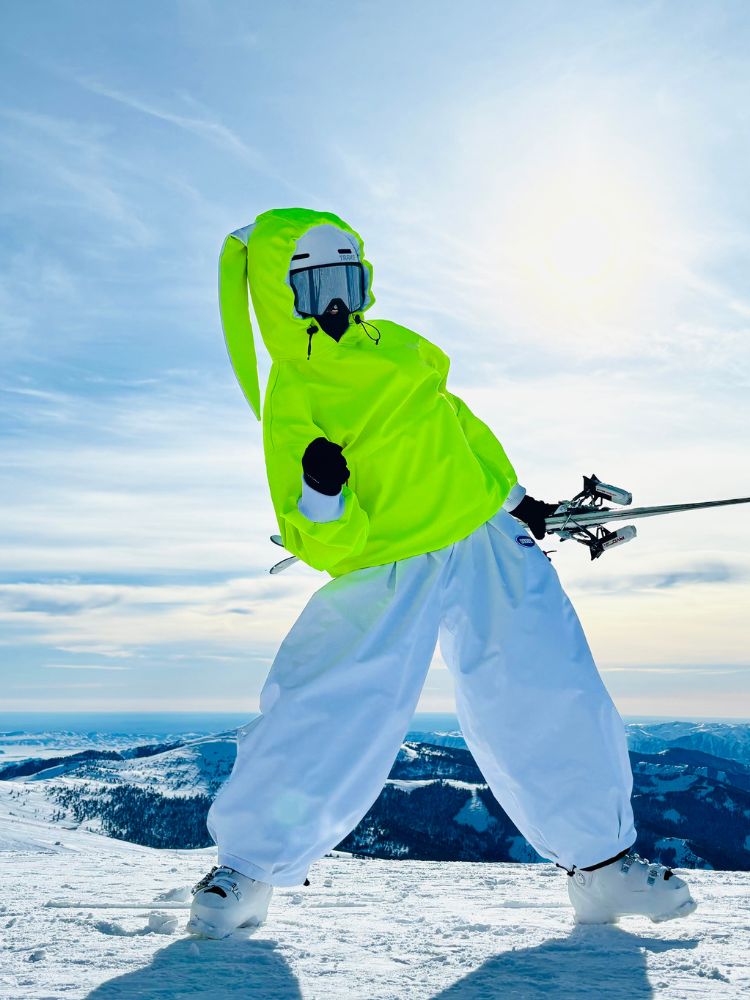 Iconic Rabbit Waterproof Fleece Hoodie – Unisex | Doorek