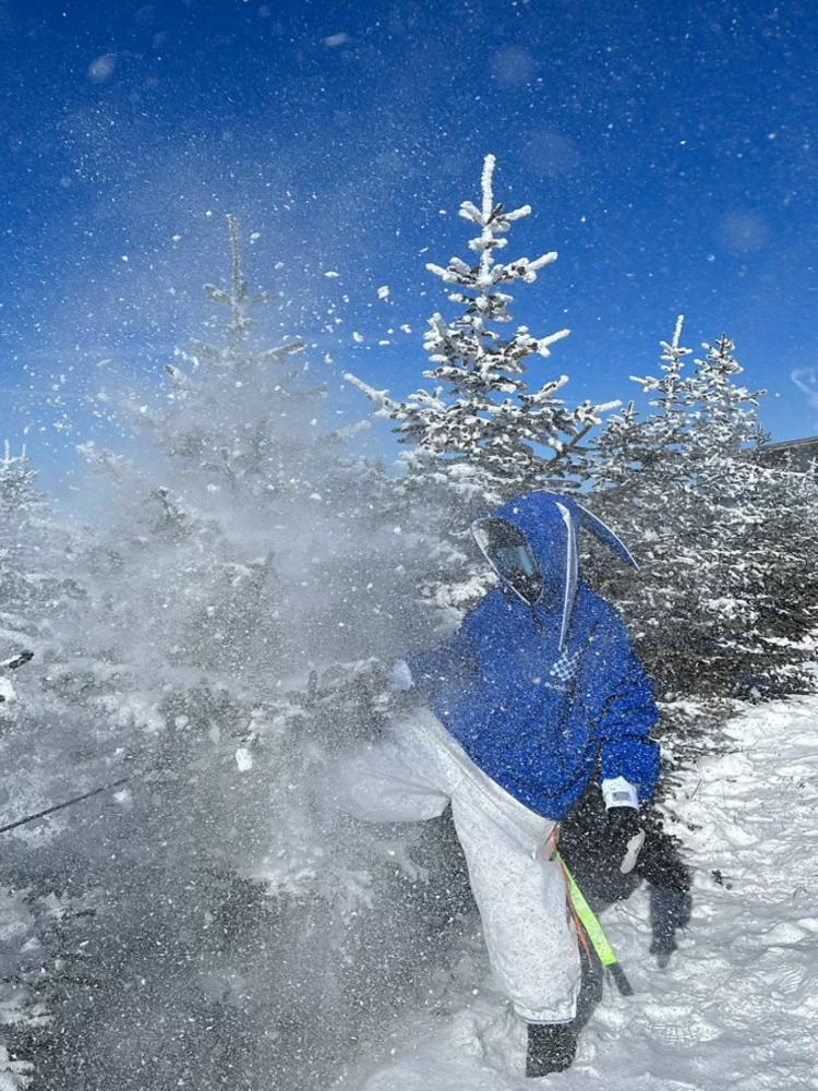 Iconic Rabbit Waterproof Fleece Hoodie – Unisex | Doorek