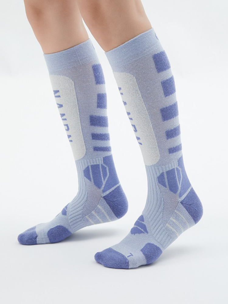 AlpineWool Compression Ski Socks – Unisex | NANEND